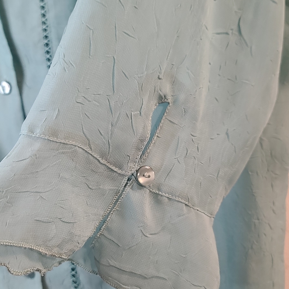 Dress Barn Light Blue Blouse - Picture 5 of 9